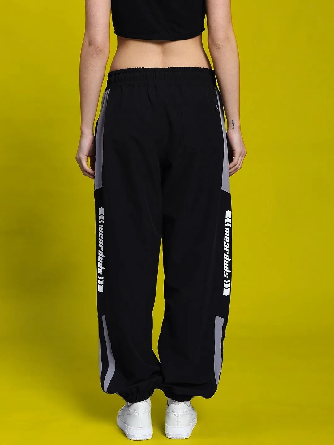 WOMEN'S LINNA CO-ORD SET (BLACK)