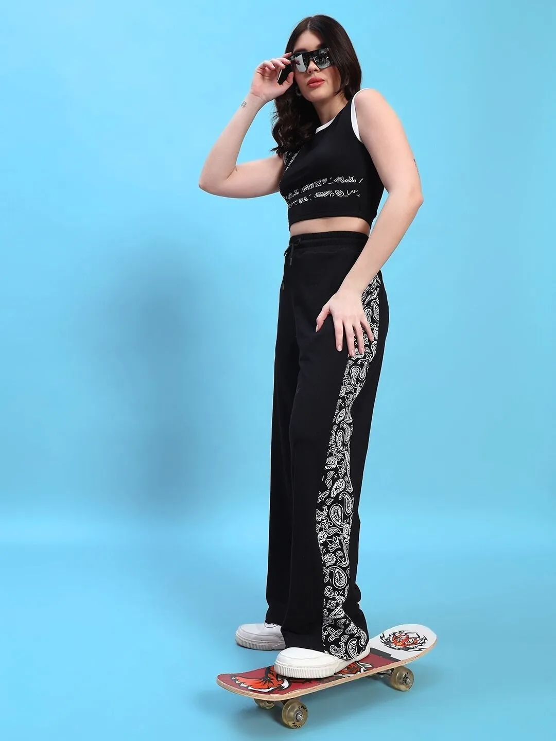 WOMEN'S WALTZ RELAXED FIT JOGGERS (BLACK)