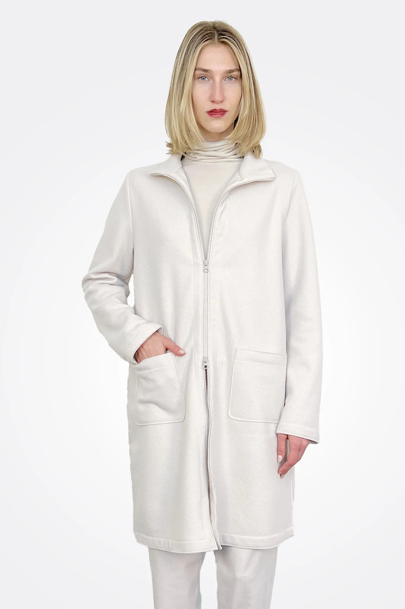 Woollen Cloth Zipped Coat - Ice