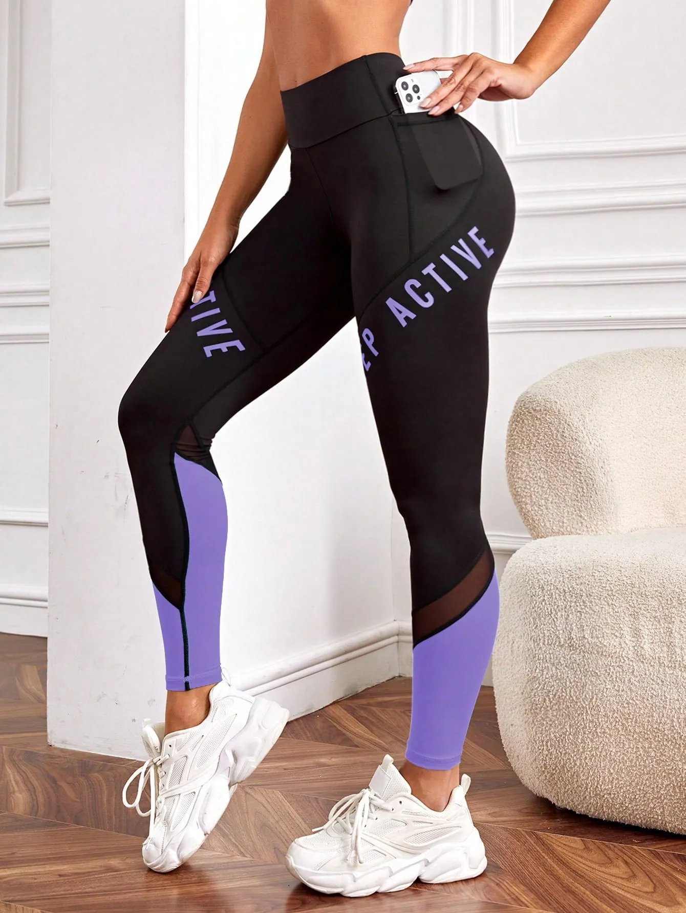 Yoga High Street Letter Graphic Mesh Insert Phone Pocket Colorblock Sports Leggings