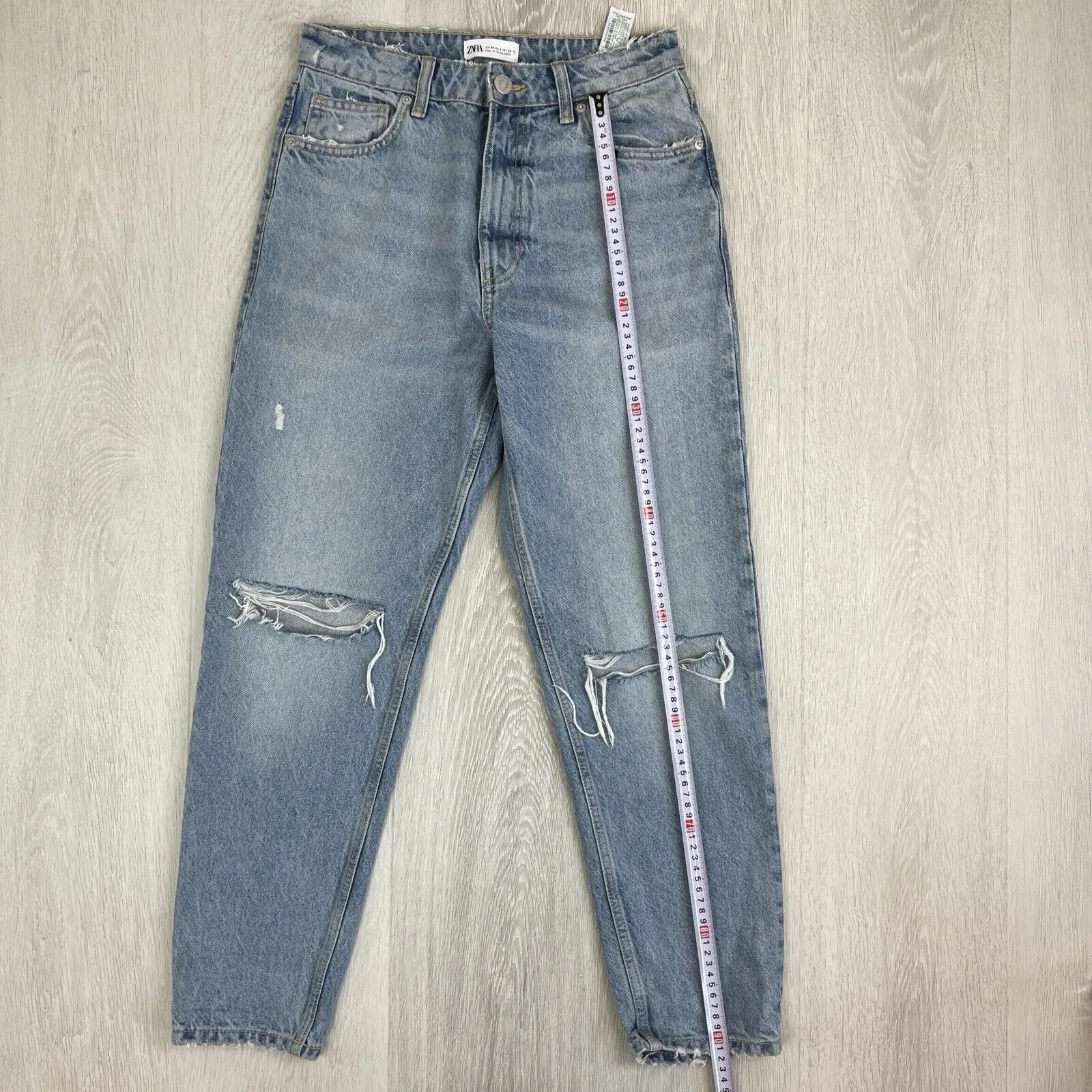 Zara Womens Blue Denim Relaxed Fit Jeans Size 6 US
