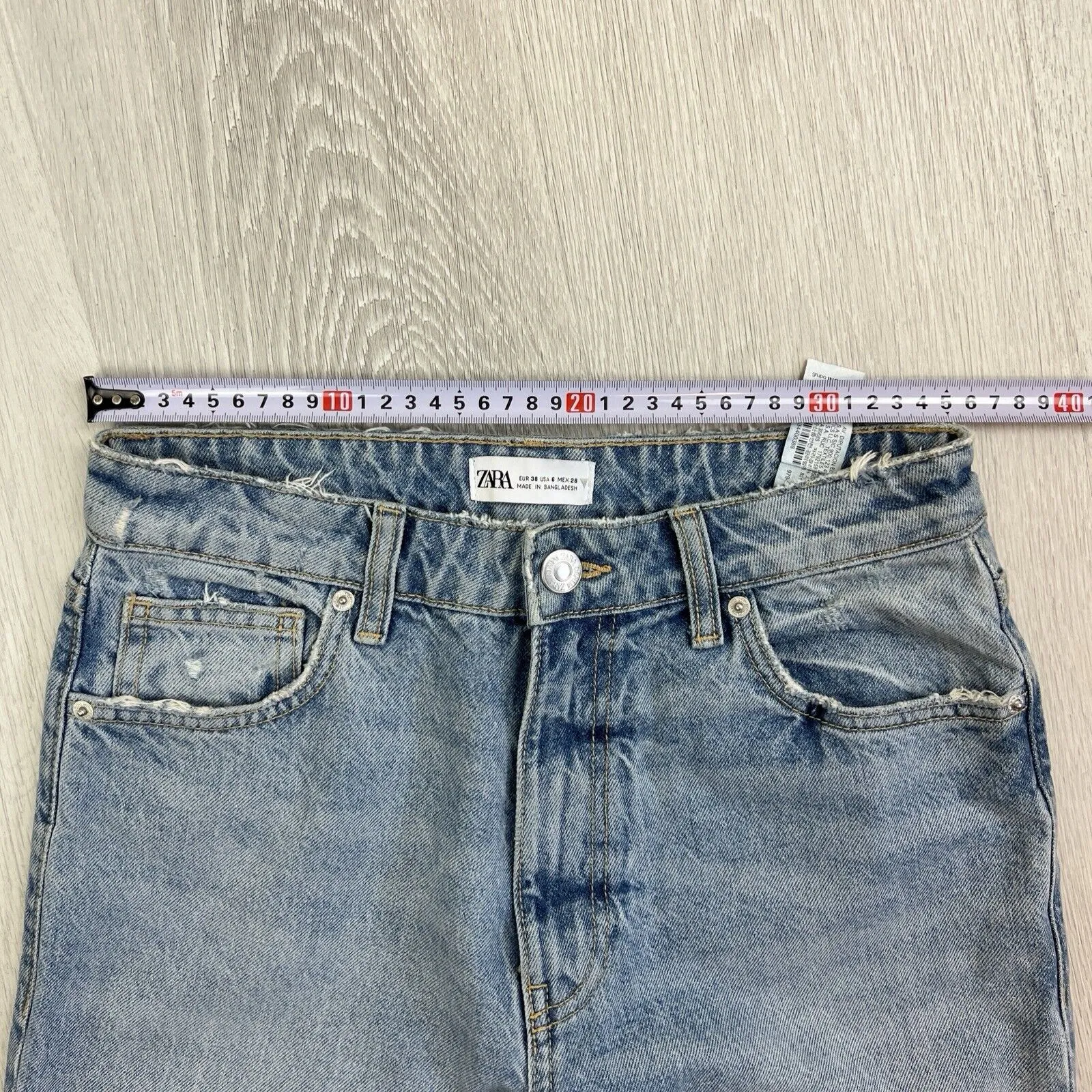 Zara Womens Blue Denim Relaxed Fit Jeans Size 6 US