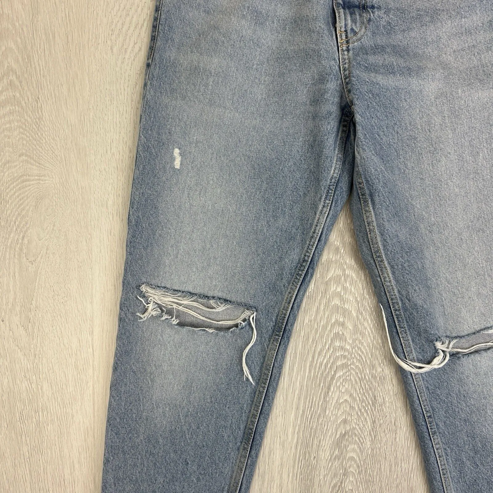Zara Womens Blue Denim Relaxed Fit Jeans Size 6 US