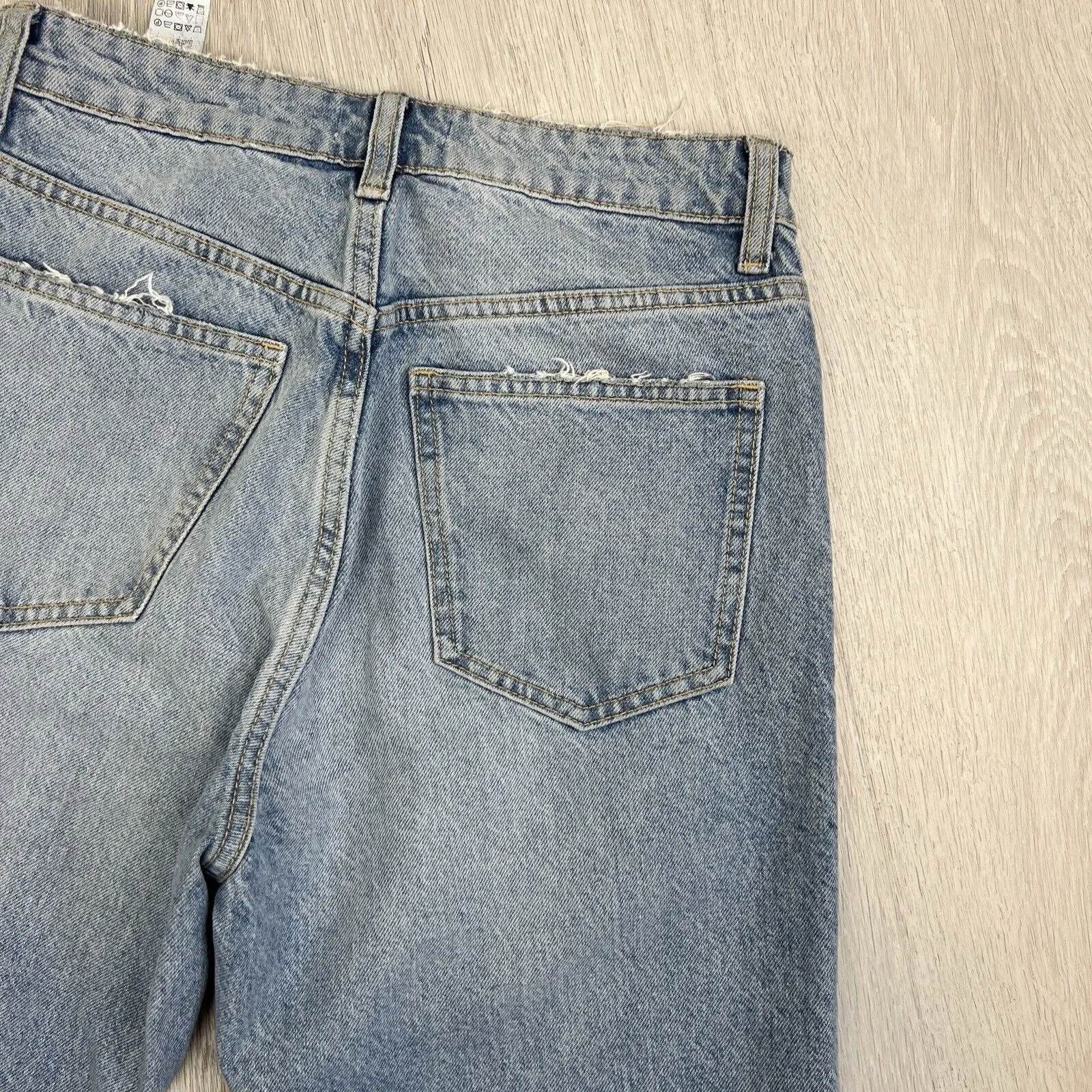Zara Womens Blue Denim Relaxed Fit Jeans Size 6 US